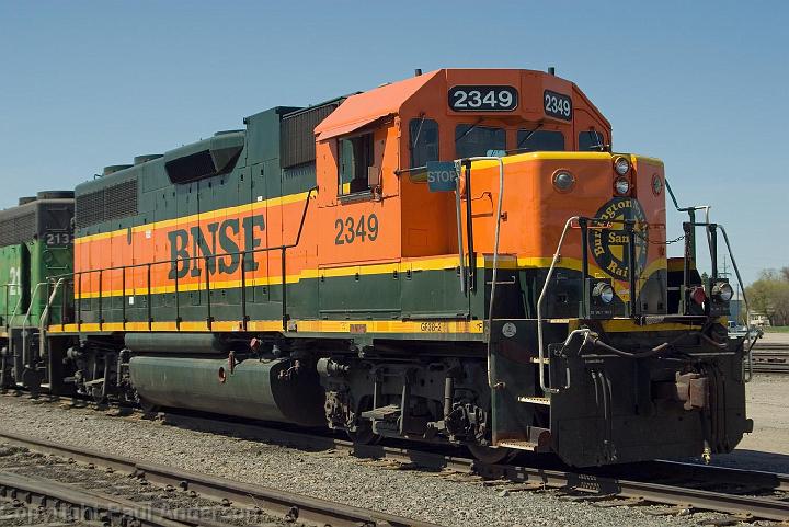 BNSF 2349 - GP38-2 - B.jpg